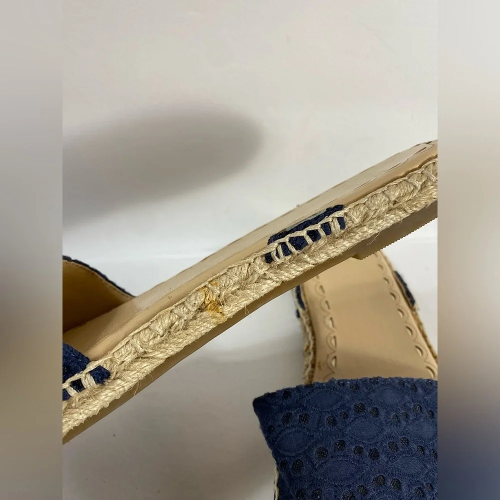 Crown & Ivy Women's Navy Espadrille Shoes size 7.5